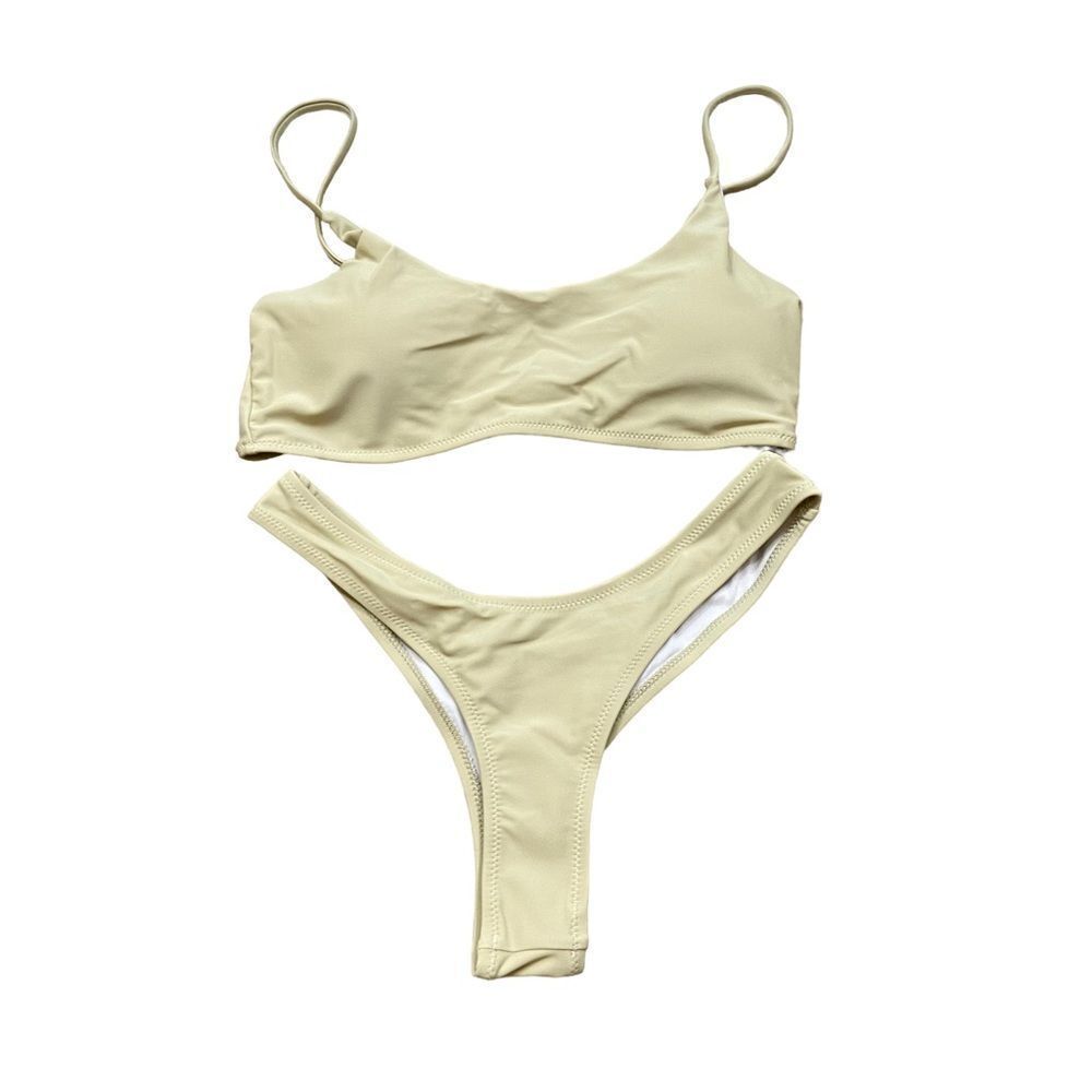 Brand New without Tags Light Green Cheeky Bikini‎ Size Medium